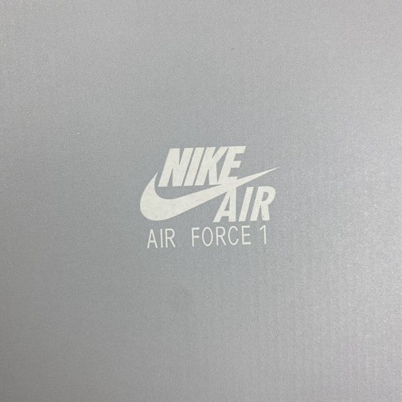 Nike Air Force 1 Low Triple White 314192-117 Size 7Y Women's 8.5 W - NEW IN BOX - Picture 7 of 8